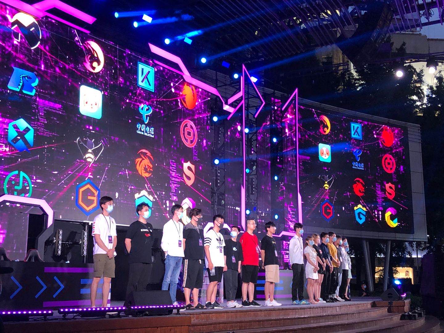 这位来自阿 这位来自阿