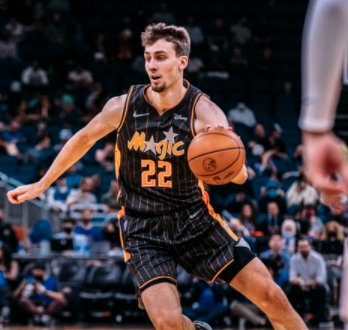 本薪资和基 本薪资和基