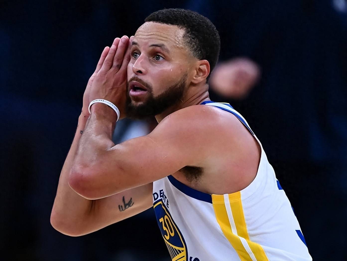 2023 赛季：勇士队阿库尼亚在 9 月达成“40 轰 70 盗”，开创历史新俱乐部